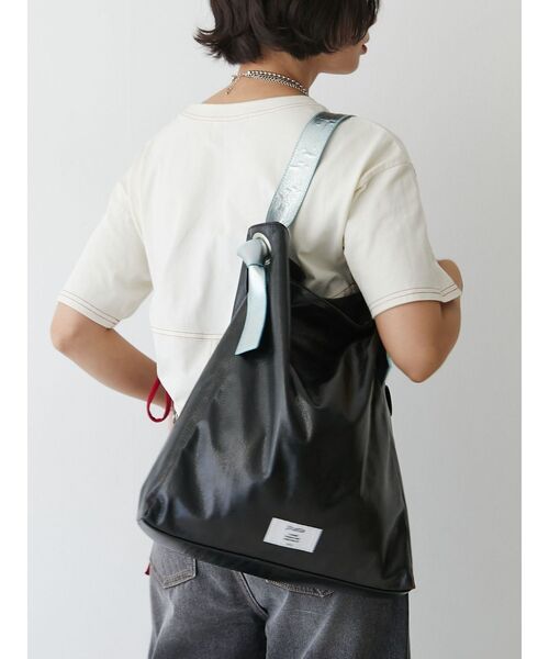 jouetie（ジュエティ）の「メタリックバイカラートートBAG（ハンドバッグ・レディース・シルバー/ブラック/グリーン・FREE）」の8枚目の写真