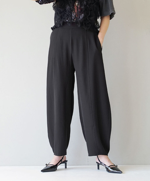 e-zakkamania stores(イーザッカマニアストアーズ)の「アラジンパンツ(その他パンツ・レディース・ブラック/グレイッシュベージュ・M)」の2枚目の写真