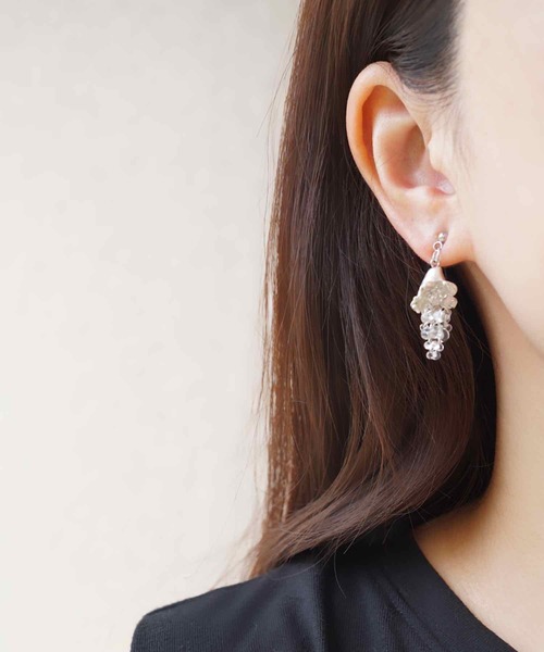 CERCA（チェルカ）の「saran jewelry/花のしずく ピアス（ピアス（両耳用）・レディース・ゴールド/シルバー・FREE）」の6枚目の写真