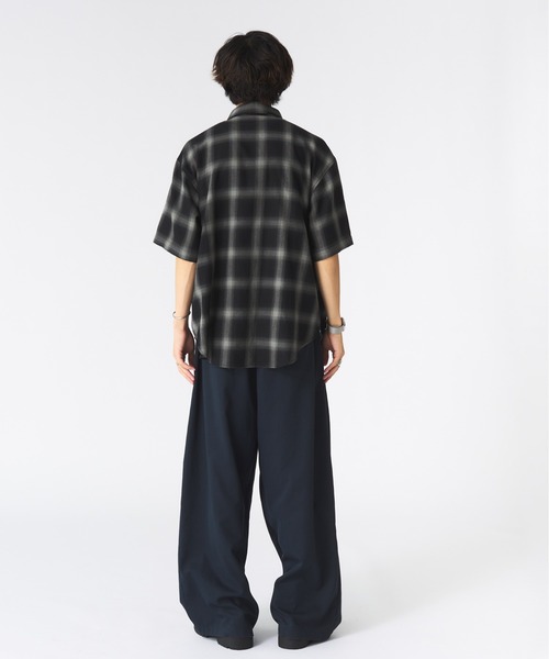 Adoon plain（アドーンプレーン）の「アソートフィッシングシャツ（オンブレチェック・ストライプ）（シャツ/ブラウス・メンズ・ブラック/ブルー・MEDIUM/LARGE）」の16枚目の写真