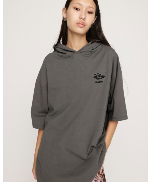 SLY（スライ）の「OVER SIZE HOODED T/SH オーバー サイズ フーディド Tシャツ（パーカー・レディース・ブラック/ブルー/グレー・FREE）」の3枚目の写真