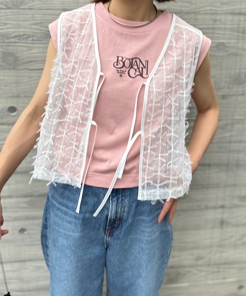 mi via loca（ミヴィアロカ）の「シアー リボンチュールレース ベスト