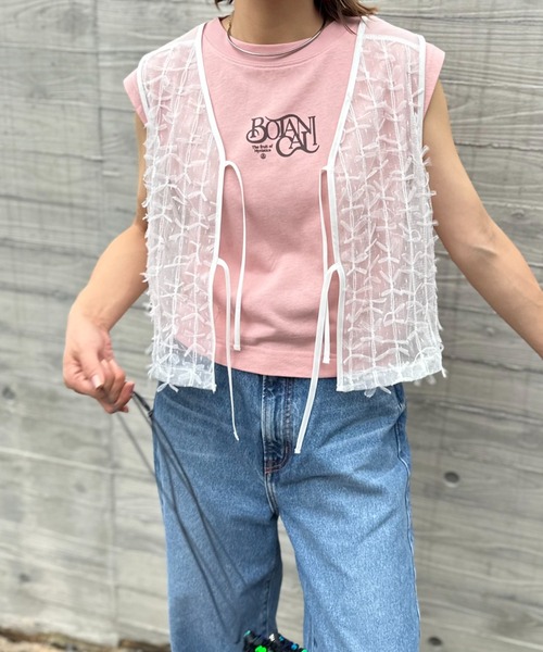 mi via loca（ミヴィアロカ）の「シアー リボンチュールレース ベスト