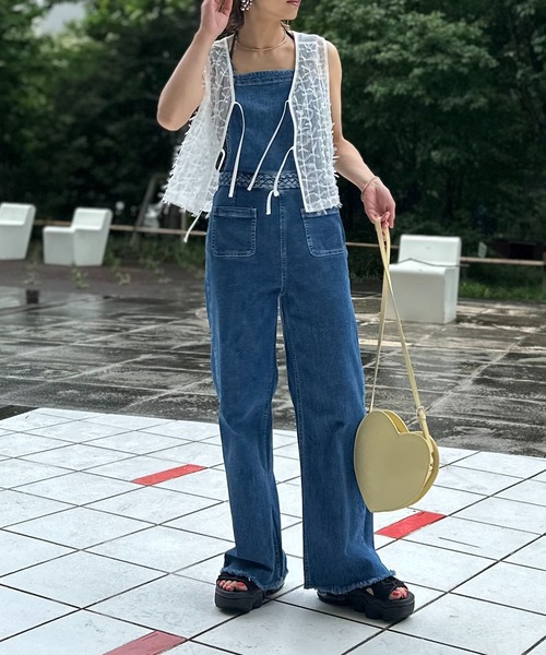 mi via loca（ミヴィアロカ）の「シアー リボンチュールレース ベスト