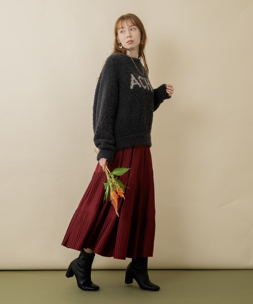 CLOCHE（クロシェ）の「cloche 柔暖ブークレーロゴニット（ニット/セーター・レディース・チャコールグレー/ブルー/ベージュ・FREE）」の8枚目の写真