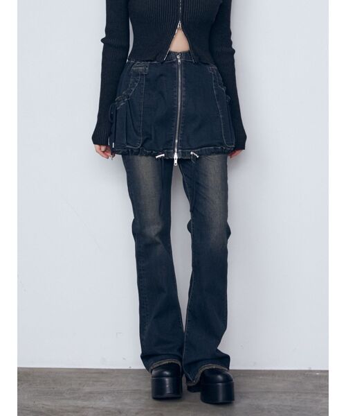 EMODA(エモダ)の「レイヤージャストウエストフレアージーンズ(デニムパンツ・レディース・インディゴブルー/ライトブルー/ブラック・MEDIUM/SMALL)」の19枚目の写真