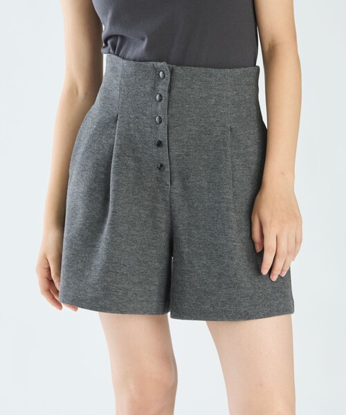 To b. by agnes b.(トゥービーバイアニエスベー)の「ポンテショートパンツ(その他パンツ・レディース・グレー系その他・40/38/36)」の3枚目の写真