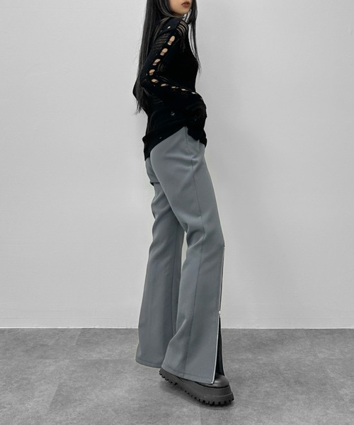 LVEU.(ラブユ.)の「【LVEU.】センタージップフレアパンツ / ボトムス パンツ スラックス ファスナー センタージップ フレアパンツ モノトーン モード ブラック グレー(スラックス・レディース・ブラック/グレー・FREE)」の9枚目の写真