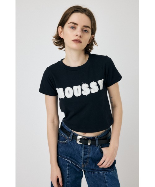MOUSSY(マウジー)の「【ブラック系その他 ZOZO限定カラー】PATCH DENIM MOUSSY TINY Tシャツ(Tシャツ/カットソー・レディース・ホワイト/ブラック/ライトピンク/ブラック系その他/グレー・FREE)」の4枚目の写真