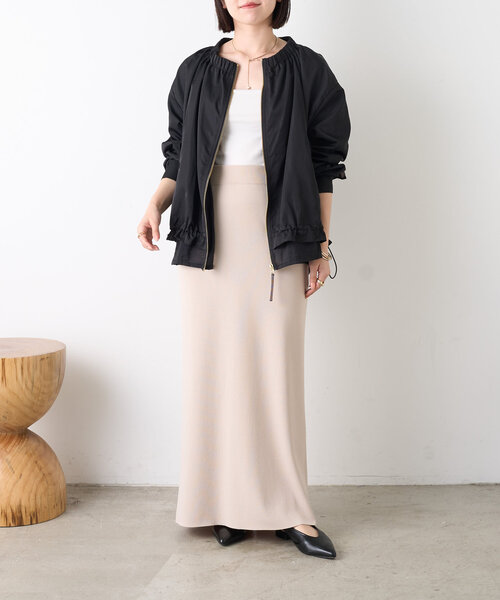 Jena espace merveilleux（ジェナ　エスパスメルヴェイユ）の「裾シアーバックラインブルゾン（ブルゾン・レディース・ベージュ/ブラック・FREE）」の4枚目の写真