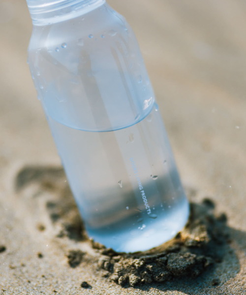 KINTO(キントー)の「『別注』KINTO×DOORS LIVING PRODUCTS ウォーターボトル 500ml(キッチンツール・レディース・ホワイト系その他・-)」の2枚目の写真
