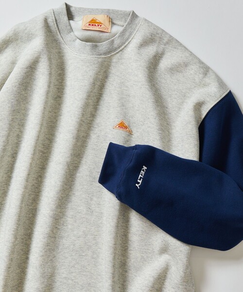 FREAK'S STORE(フリークスストア)の「限定展開 KELTY×FREAK'S STORE/ケルティ 別注 ワンポイント ヴィンテージロゴ クルーネックスウェット(スウェット・メンズ・アッシュグレー/オフホワイト/グレイッシュブルー/ネイビー/スミクロ/ブラック/ホワイト×ブラック/グレー系その他/グレイッシュベージュ・SMALL/MEDIUM/LARGE/X-LARGE)」の6枚目の写真