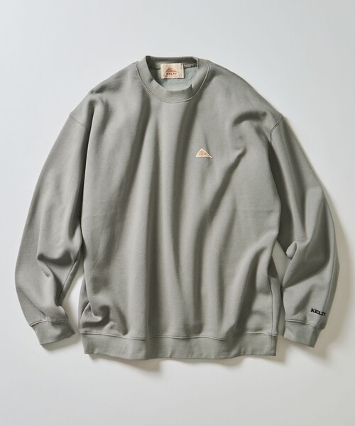 FREAK'S STORE(フリークスストア)の「限定展開 KELTY×FREAK'S STORE/ケルティ 別注 ワンポイント ヴィンテージロゴ クルーネックスウェット(スウェット・メンズ・アッシュグレー/オフホワイト/グレイッシュブルー/ネイビー/スミクロ/ブラック/ホワイト×ブラック/グレー系その他/グレイッシュベージュ・SMALL/MEDIUM/LARGE/X-LARGE)」の7枚目の写真