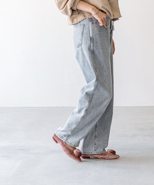 menue(メヌエ)の「ローズモチーフ ローヒール パンプス(パンプス・レディース・ピンク/シルバー/ブラック・24.0cm/23.0cm/22.5cm/22.0cm/21.5cm/26.0cm/25.5cm/25.0cm/24.5cm/23.5cm)」の17枚目の写真