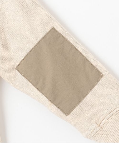 kladskap（クレードスコープ）の「【人気商品再入荷】【直営店で取り扱い無し】恐竜刺しゅうポケットトレーナー（スウェット・キッズ・ネイビー/ライトベージュ・90cm/100cm/110cm/120cm/130cm）」の8枚目の写真