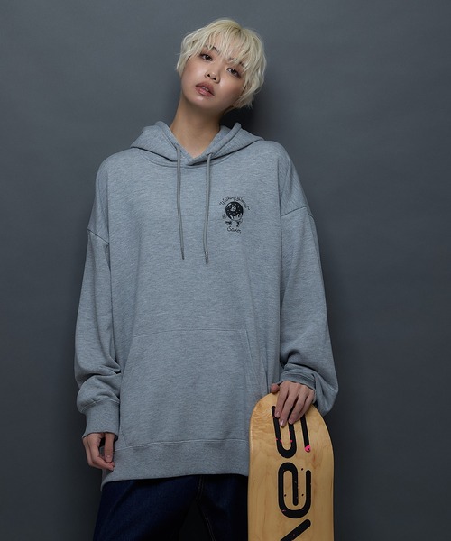 ■美品 BEARDSLEY ビアズリー スウェット テントパーカー 定価3.8万 BEARDSLEY（ビアズリー）の「テントパーカー（パーカー）」 - WEAR