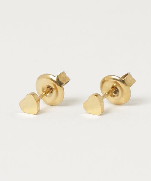 AKEL(アケル)の「【AKEL】アケル/ ハートピアス(両耳セット)/金属アレルギー対応ピアス(サージカルステンレス)(ピアス(両耳用)・レディース・シルバー/ゴールド・FREE)」の7枚目の写真