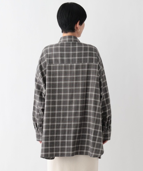 LEPSIM（レプシィム）の「チェックシャツチュニック　253243（チュニック・レディース・グレー系その他/チャコールグレー/ネイビー・FREE）」の4枚目の写真