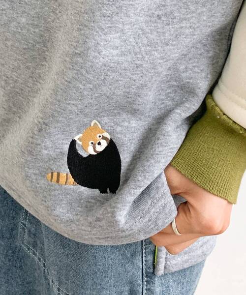 rps（アールピーエス）の「３配色切替刺繍裏起毛プルオーバー（スウェット・レディース・チャコールグレー/ホワイト系その他4/ブルー/アイボリー・フリー）」の14枚目の写真