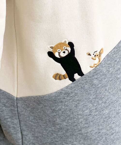 rps（アールピーエス）の「３配色切替刺繍裏起毛プルオーバー（スウェット・レディース・チャコールグレー/ホワイト系その他4/ブルー/アイボリー・フリー）」の15枚目の写真