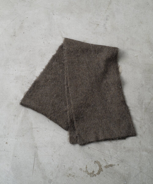 WHIMSIC(ウィムジック)の「【UNISEX】ジャガードニットマフラー(マフラー・レディース・ブラウン/パープル/ベージュ/チャコールグレー・FREE)」の9枚目の写真