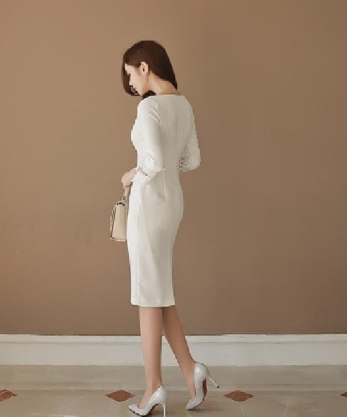 Ritomo De Ricco(リトモ・デ・リコ)の「シンプルドレスワンピース(ドレス・レディース・ブラック/レッド/ホワイト・MEDIUM/SMALL/LARGE)」の14枚目の写真