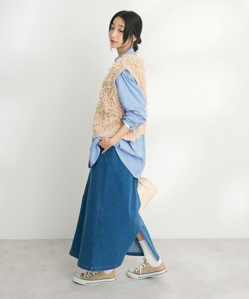 CRAFT STANDARD BOUTIQUE（クラフトスタンダードブティック）の「フリンジニットベスト（ベスト・レディース・ベージュ/チャコールグレー・FREE）」の10枚目の写真