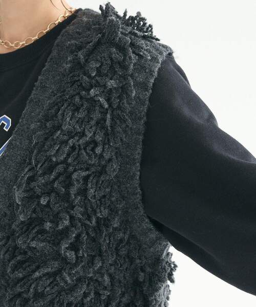 CRAFT STANDARD BOUTIQUE（クラフトスタンダードブティック）の「フリンジニットベスト（ベスト・レディース・ベージュ/チャコールグレー・FREE）」の18枚目の写真