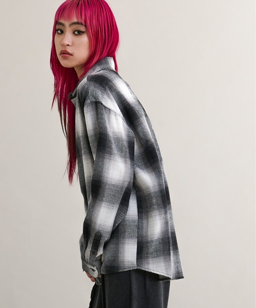 Ellno Loset(エルノロゼット)の「フラワープリントチェックシャツ(シャツ/ブラウス・メンズ・ブラック/ブルー・SMALL/MEDIUM/LARGE)」の16枚目の写真
