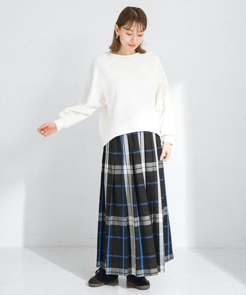 URBAN RESEARCH Sonny Label（アーバンリサーチサニーレーベル）の「『UR TECH』起毛カットドルマンプルオーバー（Tシャツ/カットソー・レディース・グリーン系その他/ブラック/オフホワイト・FREE）」の8枚目の写真