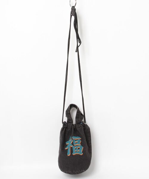 HOUSTON(ヒューストン)の「HOUTSTON / EMB DENIM EFFECT BAG(TIGER) / 6880 / 6881(ショルダーバッグ・レディース・ブラック系その他/ブラック系その他3/ブルー系その他2/ブラック/ブルー系その他3/ブルー系その他4/ブラック系その他2/ブルー系その他・ONESIZE)」の9枚目の写真