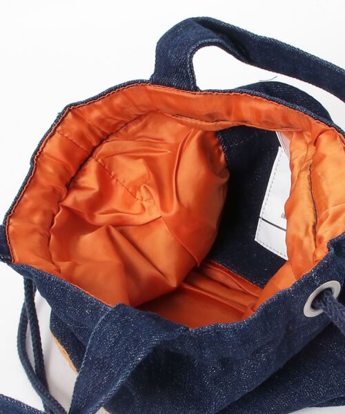 HOUSTON(ヒューストン)の「HOUTSTON / EMB DENIM EFFECT BAG(TIGER) / 6880 / 6881(ショルダーバッグ・レディース・ブラック系その他/ブラック系その他3/ブルー系その他2/ブラック/ブルー系その他3/ブルー系その他4/ブラック系その他2/ブルー系その他・ONESIZE)」の19枚目の写真