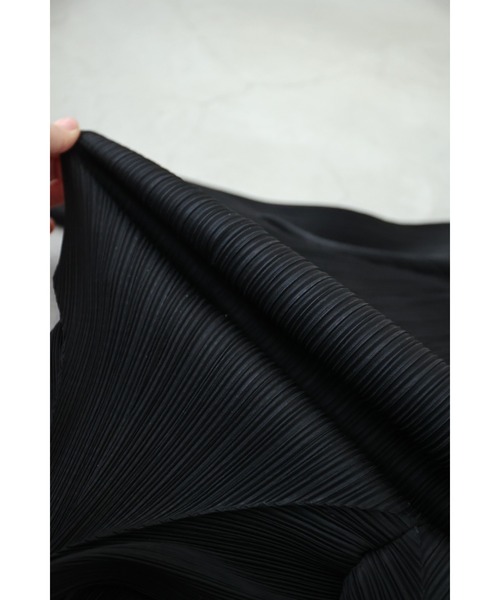 cawaii（カワイイ）の「（黒）プリーツの変形裾トップスとスカートとサッシュベルトの3点セット【set】（Tシャツ/カットソー・レディース・ブラック・FREE）」の17枚目の写真