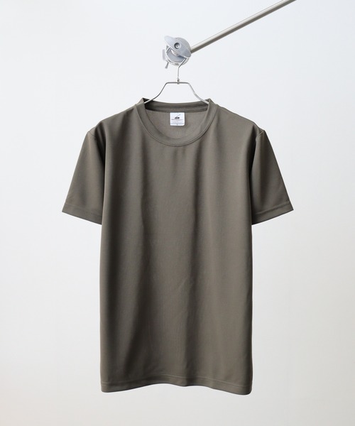 BEES BEAM(ビーズビーム)の「BEES BEAM ファイバードライTシャツ(Tシャツ/カットソー・レディース・ブラック/ライム/バーガンディー/ピンク/グリーン/レッド/ホワイト/オレンジ系その他/ターコイズブルー/グリーン系その他/パープル/ロイヤルブルー/オレンジ/ダークグレー/イエロー/アーミー/ピンク系その他/イエロー系その他/ライトピンク/サックスブルー/ネイビー・S/XL/XXXL/XXL/M/L)」の6枚目の写真
