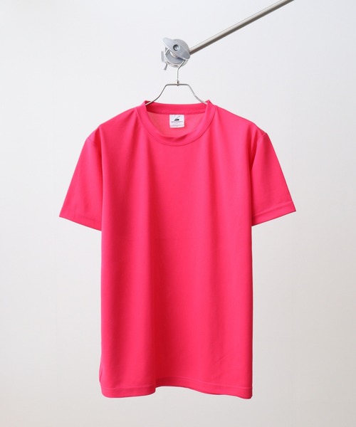 BEES BEAM(ビーズビーム)の「BEES BEAM ファイバードライTシャツ(Tシャツ/カットソー・レディース・ブラック/ライム/バーガンディー/ピンク/グリーン/レッド/ホワイト/オレンジ系その他/ターコイズブルー/グリーン系その他/パープル/ロイヤルブルー/オレンジ/ダークグレー/イエロー/アーミー/ピンク系その他/イエロー系その他/ライトピンク/サックスブルー/ネイビー・S/XL/XXXL/XXL/M/L)」の15枚目の写真