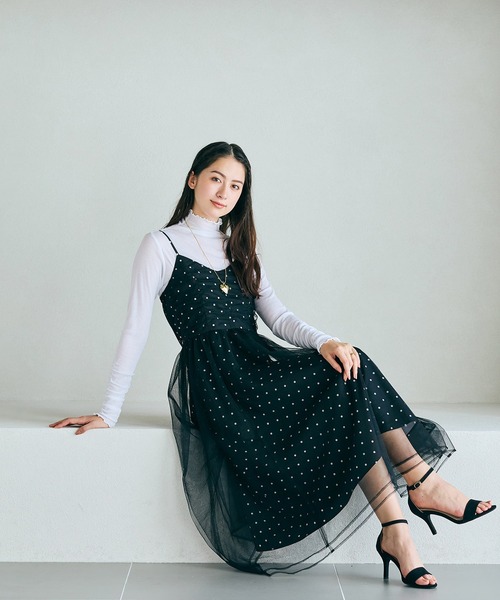 Audie a Muses(オーディアミューズ)の「シアーテレコリブカットソー(Tシャツ/カットソー・レディース・ブラック/オフホワイト・38/42)」の4枚目の写真