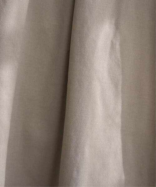 ikka(イッカ)の「ドロストロングテールシャツ(シャツ/ブラウス・レディース・ブルー/オフホワイト/モカ・L/M/S)」の20枚目の写真