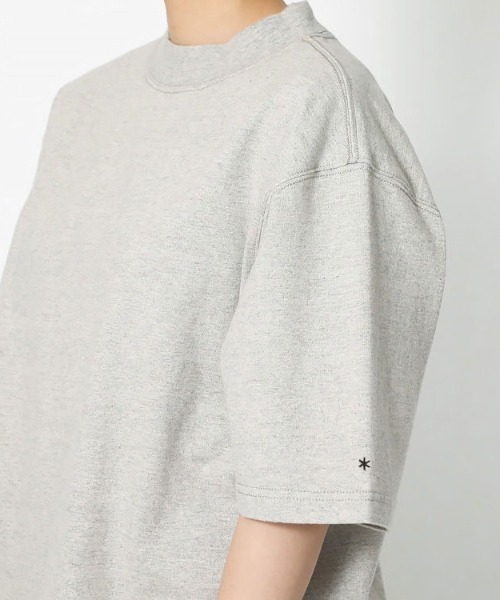 Snow Peak（スノーピーク）の「Snow Peak / Recycled Cotton Mockneck T-Shirt リサイクルコットン モックネックTシャツ（Tシャツ/カットソー・メンズ・ブラック/オートミール/グレー/ブルー・L/M/S/1/XL）」の8枚目の写真