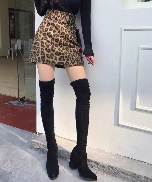 NANEA（ナネア）の「起毛ヒョウ柄ミニスカート（スカート・レディース・ブラウン/グレー・SMALL/MEDIUM/LARGE）」の17枚目の写真