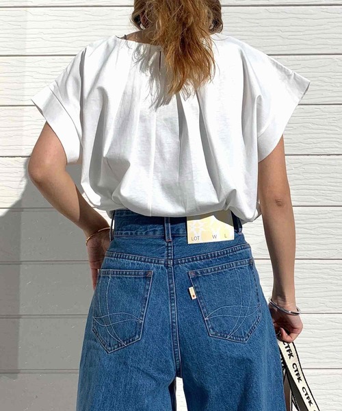 Q（キュー）の「バックタックシルケット刺繍T（Tシャツ/カットソー・レディース・アイボリー/オリーブ/ブラック・MEDIUM）」の12枚目の写真