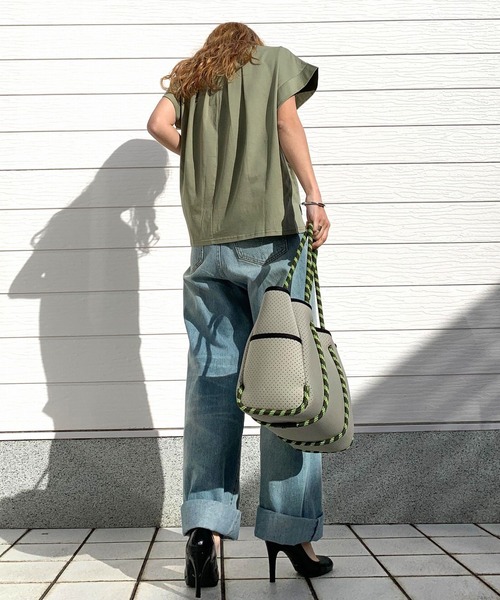 Q（キュー）の「バックタックシルケット刺繍T（Tシャツ/カットソー・レディース・アイボリー/オリーブ/ブラック・MEDIUM）」の6枚目の写真