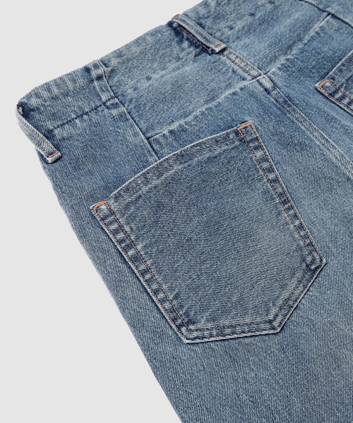 TANAKA(タナカ)の「NEW CLASSIC JEAN TROUSERS(デニムパンツ・レディース・ブルー・25/26)」の6枚目の写真