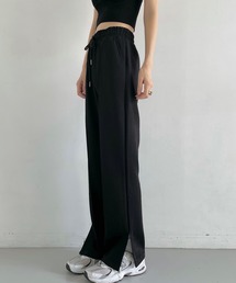 Side slit sweat pants
