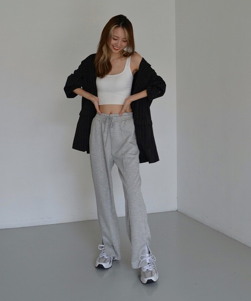 Mela（メラ）の「Side slit sweat pants（スウェットパンツ・レディース・ブラック/グレー・S/M/L）」の6枚目の写真