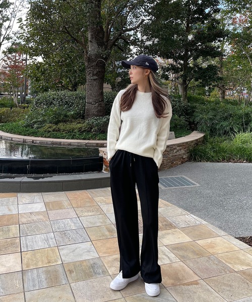 Mela（メラ）の「Side slit sweat pants（スウェットパンツ・レディース・ブラック/グレー・S/M/L）」の14枚目の写真