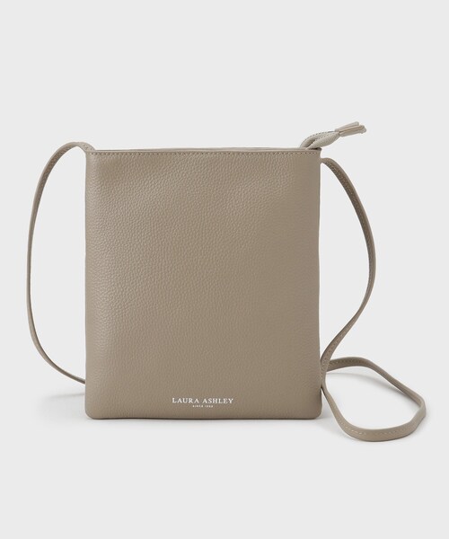 LAURA ASHLEY(ローラアシュレイ)の「【牛革レザー/ショルダー長さ調節可】フラットバッグ(ショルダーバッグ・レディース・ベージュ/ネイビー/ブラック/シルバー・00)」の16枚目の写真