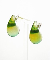 an meets zakka（アンミツザッカ）の「an meets zakka クリアグラデーションティアドロップアクリルピアス（ピアス（両耳用））」