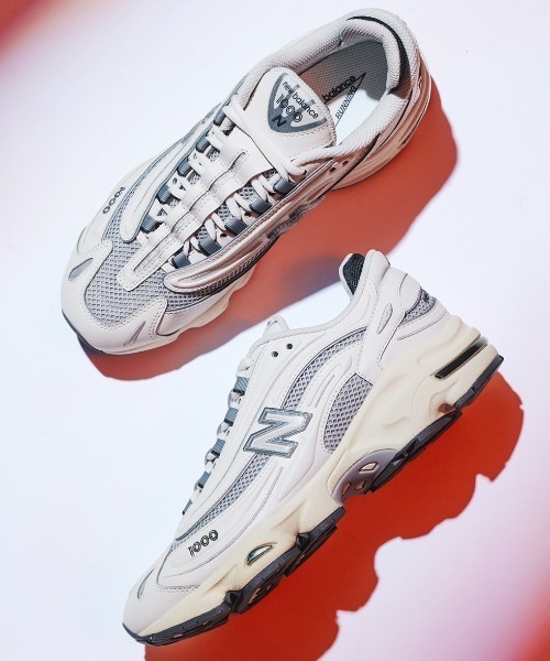 【関税込み】New Balance ホワイト＆ブルー 1000 スニーカー New Balance スニーカー 1000 メンズ レディース : ZOZOTOWN