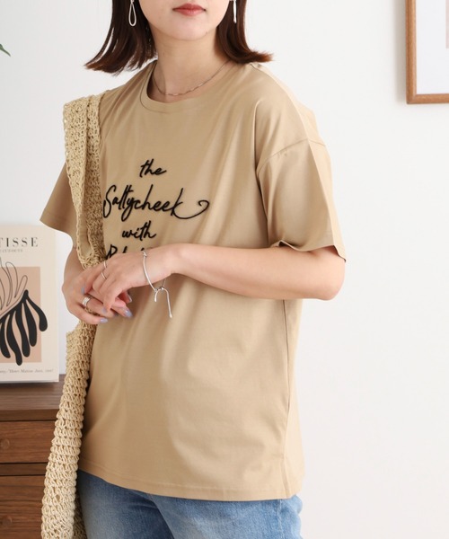 BRODIAEA(ブローディア)の「BRODIAEA 歯ブラシ加工刺繍Tシャツ 半袖カットソー(Tシャツ/カットソー・レディース・オフホワイト/ベージュ/ライトグリーン/ピンク/ネイビー・40)」の17枚目の写真