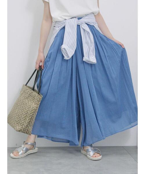 Samansa Mos2 blue(サマンサモスモスブルー)の「ボイルギャザースカーチョ(その他パンツ・レディース・ブラック/ベージュ/シルバーグレー/ブルー・F)」の1枚目の写真